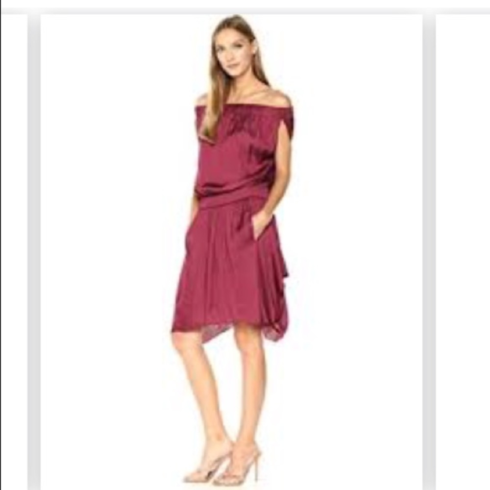 Halston‎ Heritage Off-the-Shoulder Satin Dress